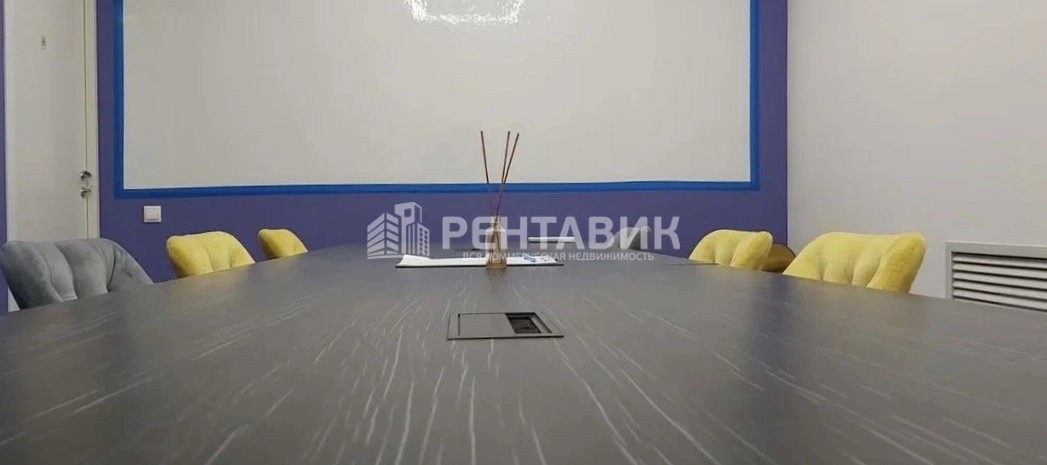 Офис Соты площадью 140 квадратных метров