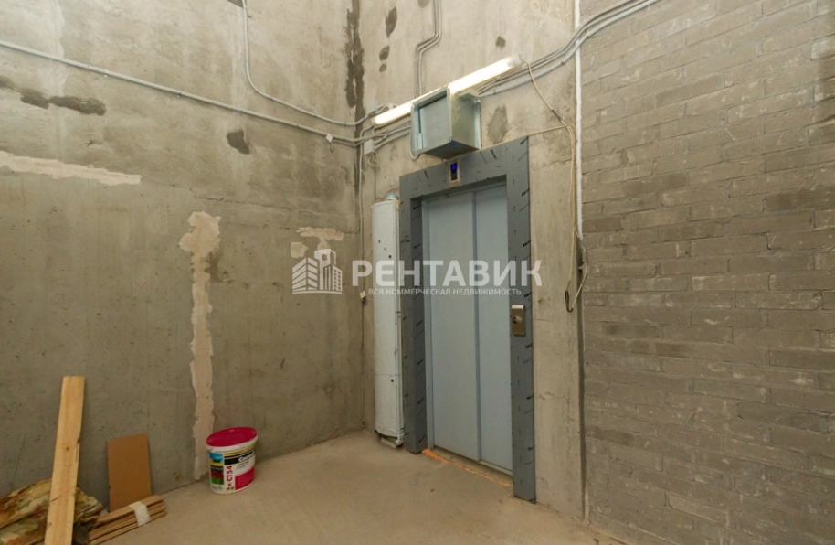 Помещение свободного назначения ArtLine в Приморском площадью 2290 квадратных метров