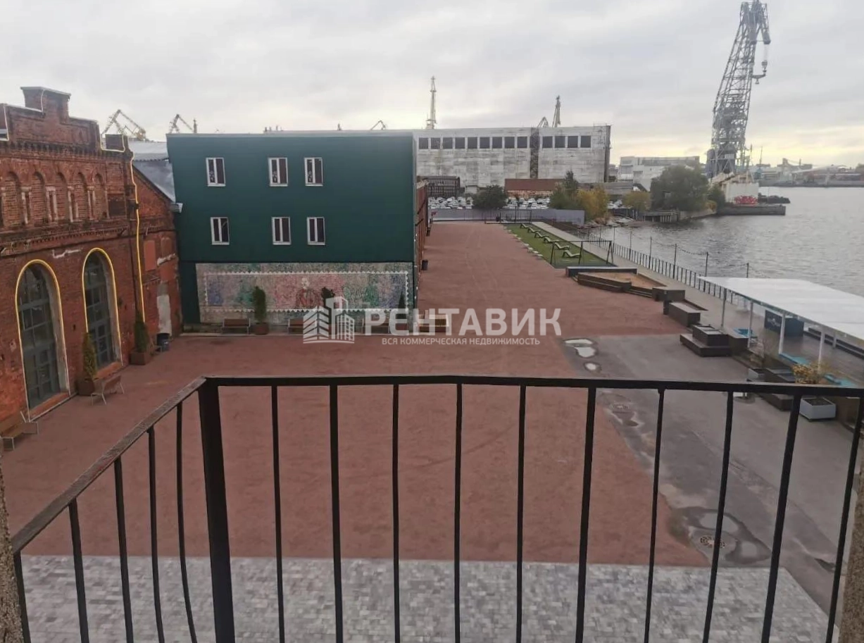 Здание целиком Брусницын Кожевенная линия, 32 к 2 к площадью 315 квадратных метров