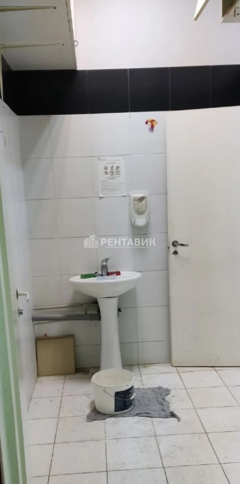 Помещение свободного назначения Водники, строение 2 площадью 335 квадратных метров