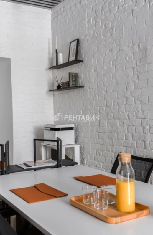 Офис Мясницкая 40с1 площадью 58 квадратных метров