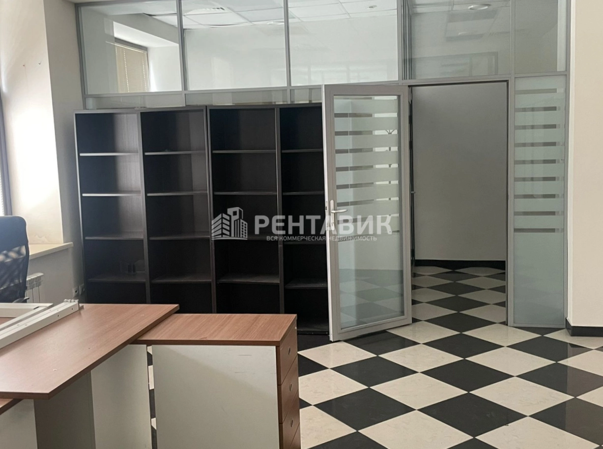 Офис Ярд площадью 700 квадратных метров