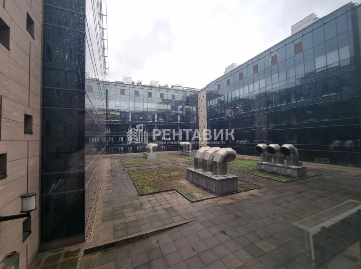 Офис Гостиница Москва площадью 1752 квадратных метров