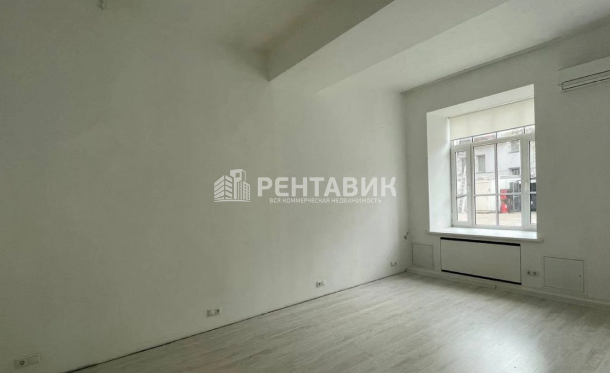 Офис Трехпрудный, 4 площадью 138 квадратных метров