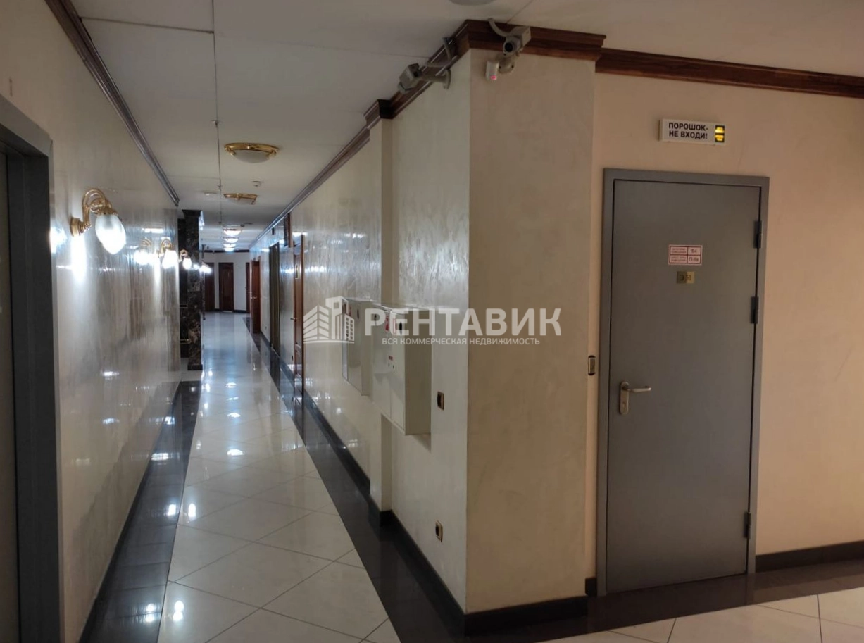 Здание целиком Монблан площадью 8947 квадратных метров