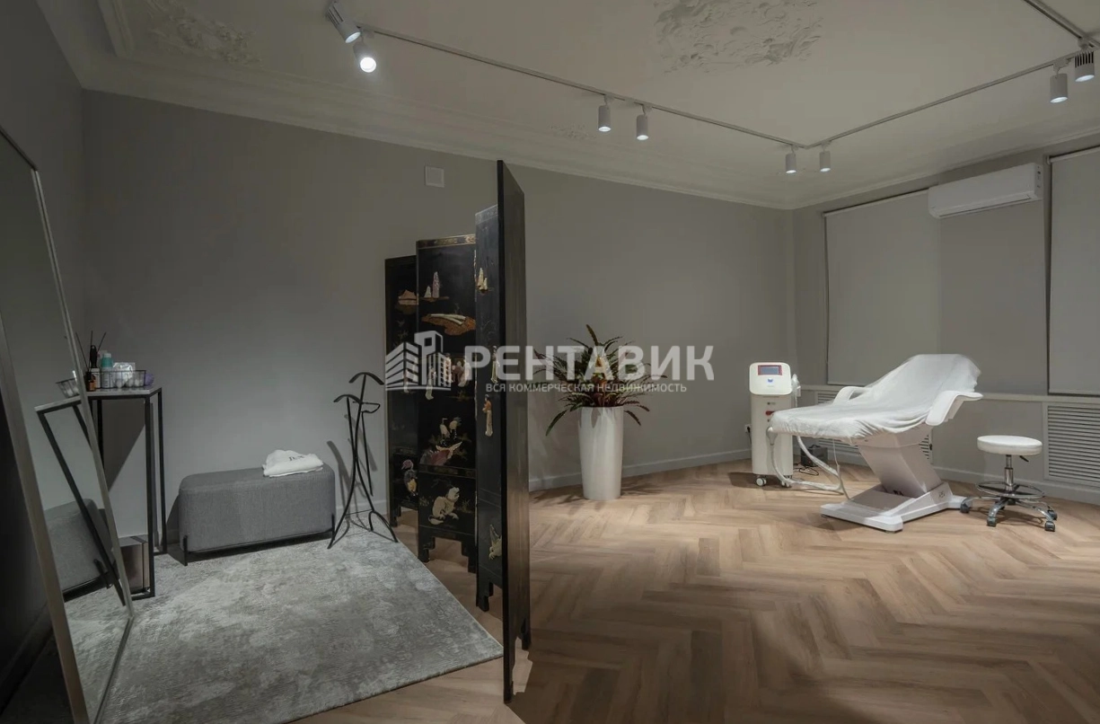 Помещение свободного назначения Ceчeновский 8с3 площадью 229 квадратных метров
