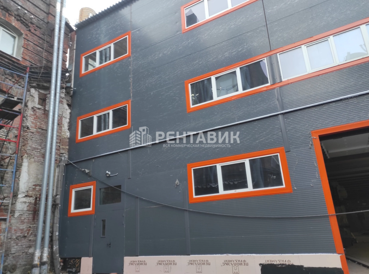 фасад дома, здание по адресу г Санкт-Петербург, ул Уральская, д 13ю