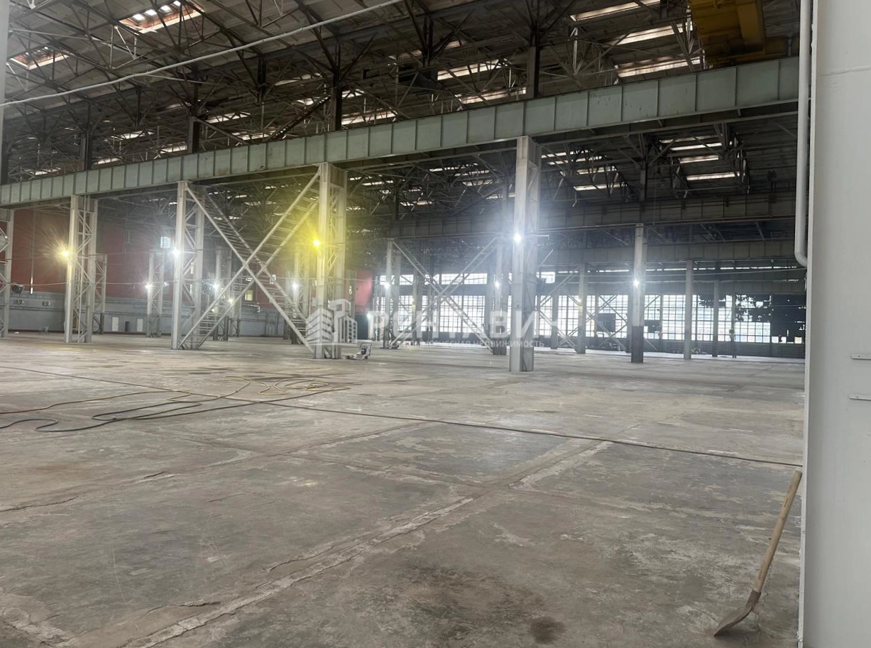 Склад Обуховской Обороны 120 площадью 5000 квадратных метров