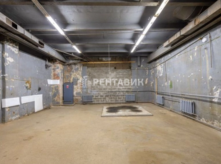Здание целиком Арсенал, Комсомола 2 площадью 33642 квадратных метров