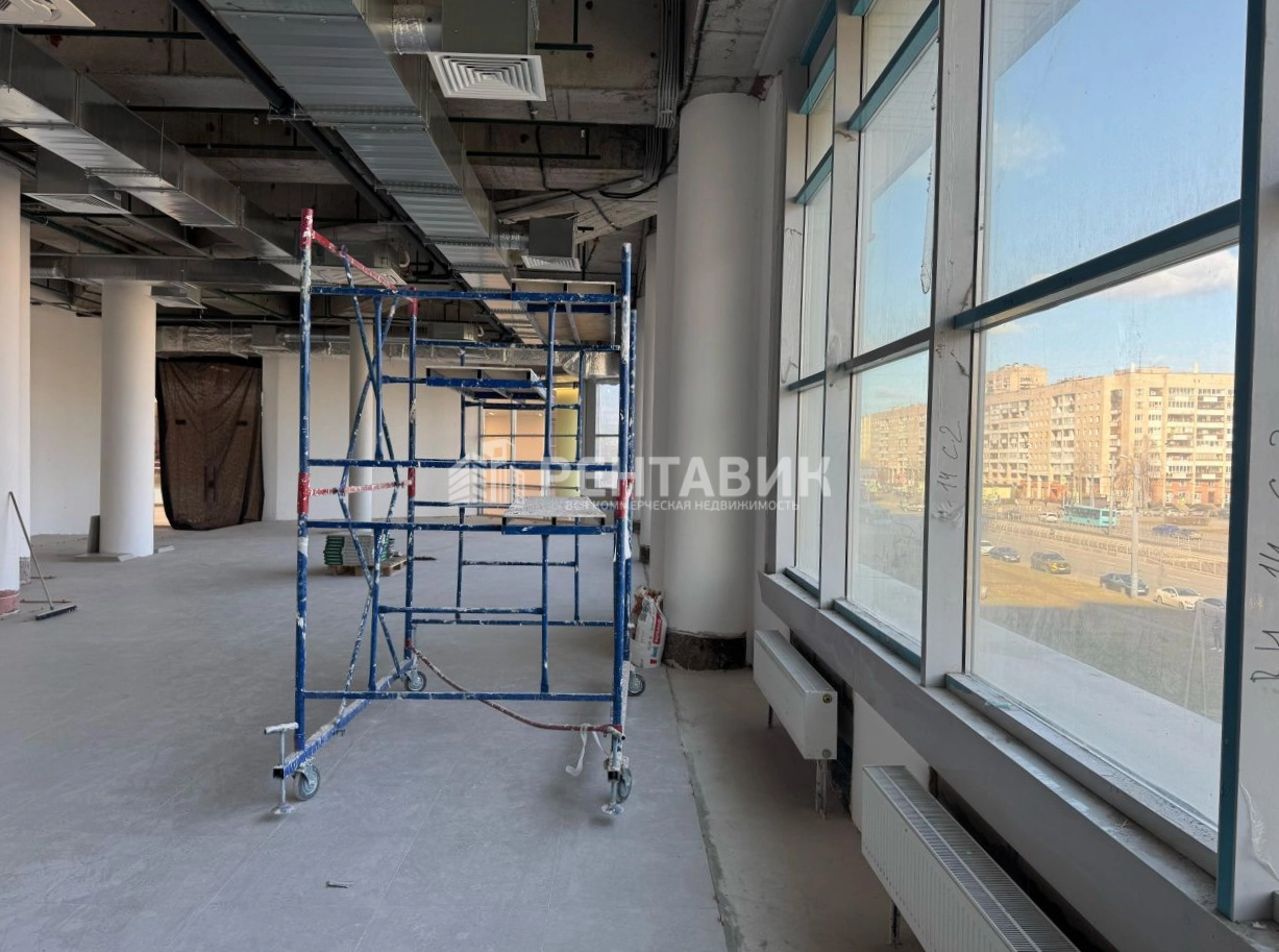 Общепит Парк Молл площадью 743 квадратных метров