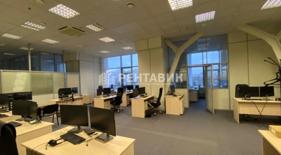 Офис Ривер Хаус площадью 1550 квадратных метров