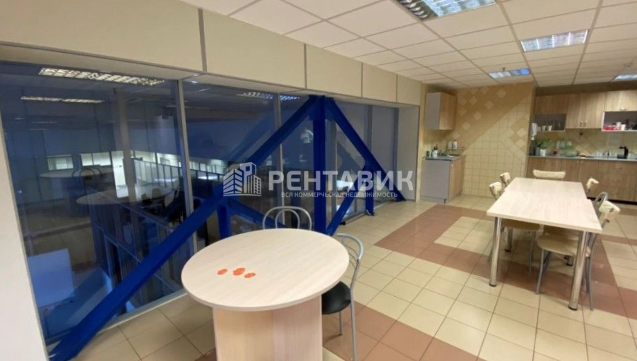 Офис Ривер Хаус площадью 825 квадратных метров
