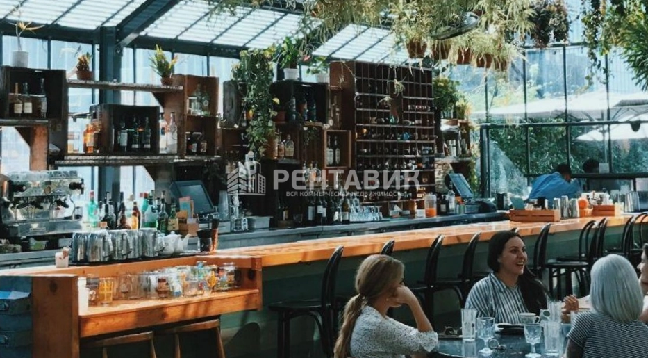 Здание целиком Струка площадью 1113 квадратных метров