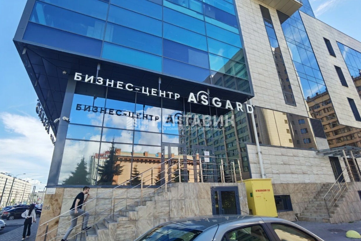 фасад дома, здание по адресу г Санкт-Петербург, ул Наличная, д 44 к 1 стр 1