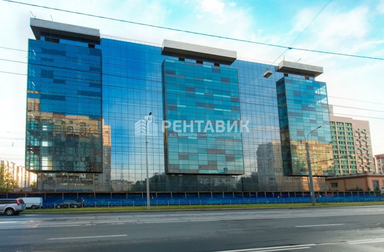 фасад дома, здание по адресу г Санкт-Петербург, ул Наличная, д 44 к 1 стр 1