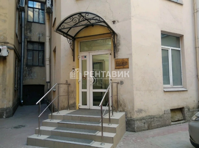 фасад дома, здание по адресу г Санкт-Петербург, ул 7-я Советская, д 16