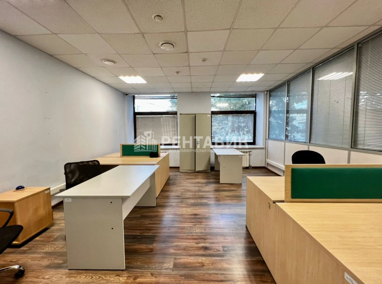 Офис Ярд площадью 550 квадратных метров