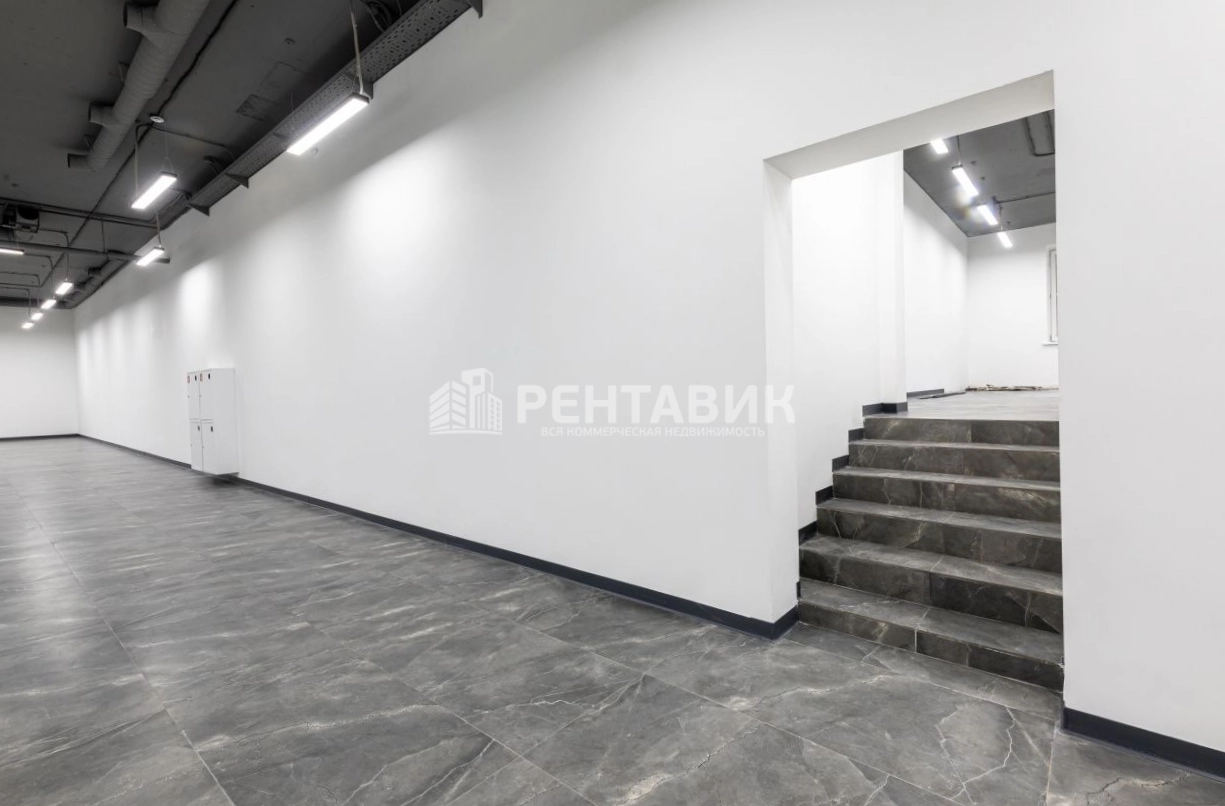 Помещение свободного назначения Челюскинская, 9 площадью 630 квадратных метров