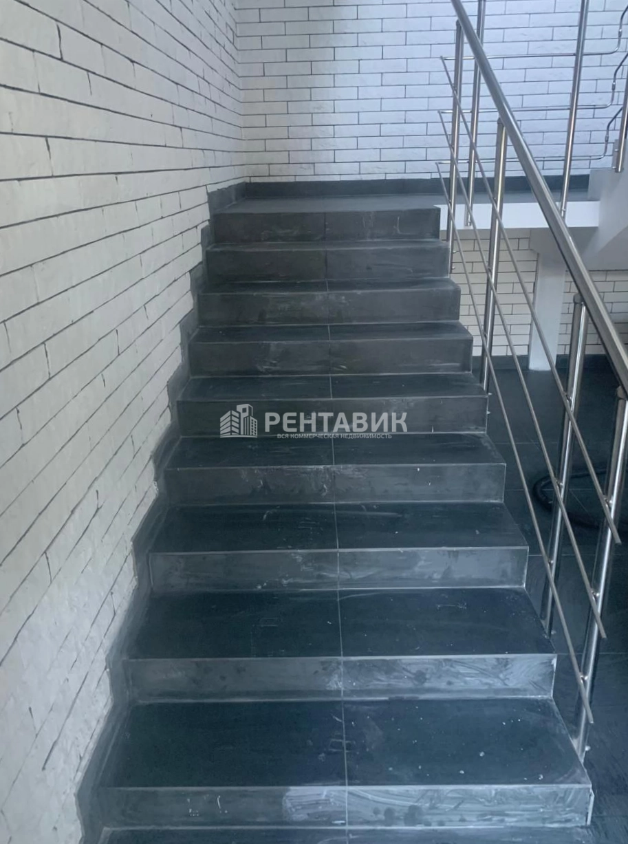 Офис LENINGRAD площадью 470 квадратных метров