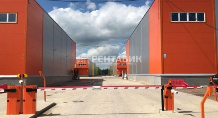 Склад Ломоносовский площадью 750 квадратных метров