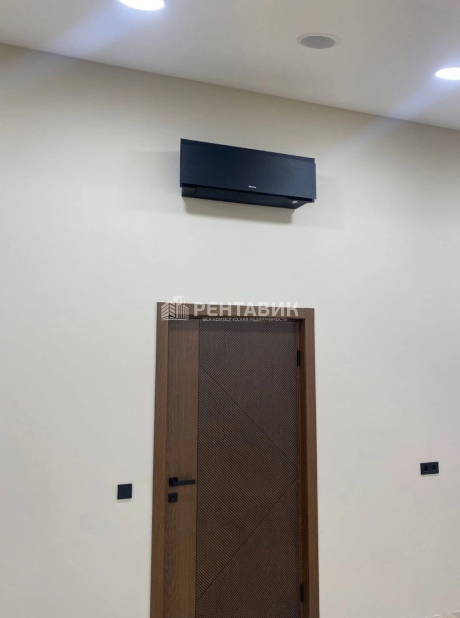 Офис Петровский 5с1 площадью 334 квадратных метров