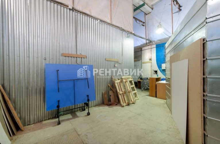 Склад Тореза, 68 Д площадью 388 квадратных метров