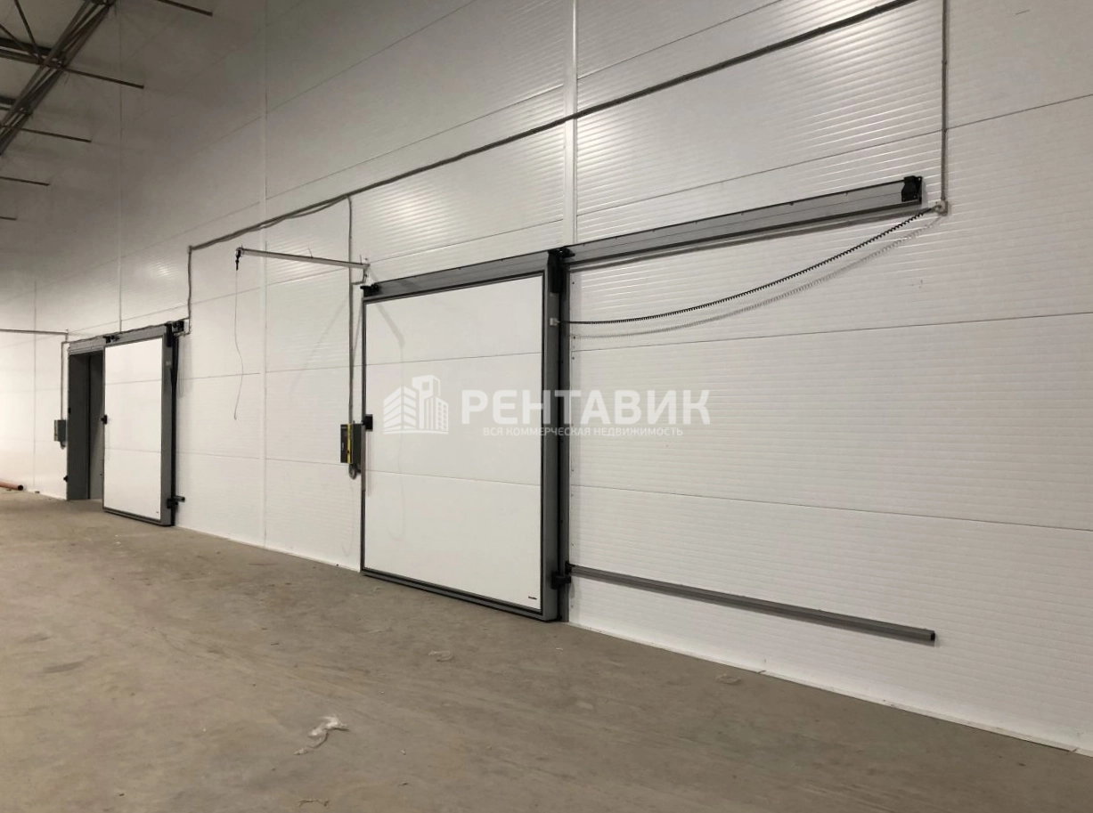 Склад Восточная 1 площадью 2100 квадратных метров