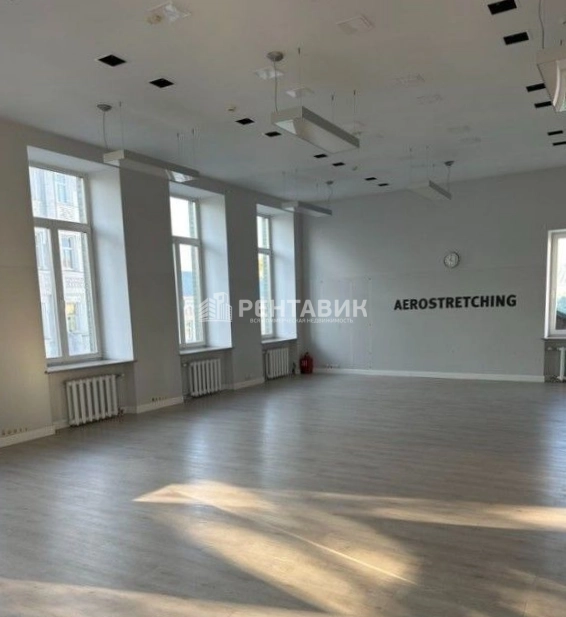 Офис Пятницкая, 13с1 площадью 323 квадратных метров