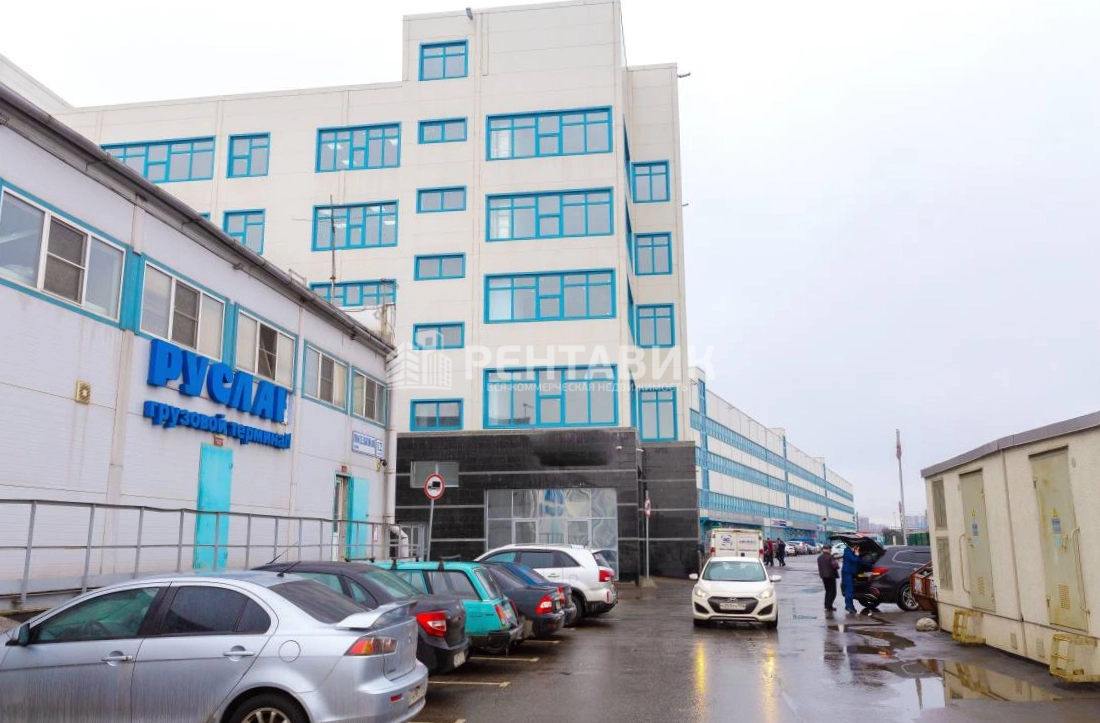 Офис Грузовой терминал Руслан площадью 9508 квадратных метров