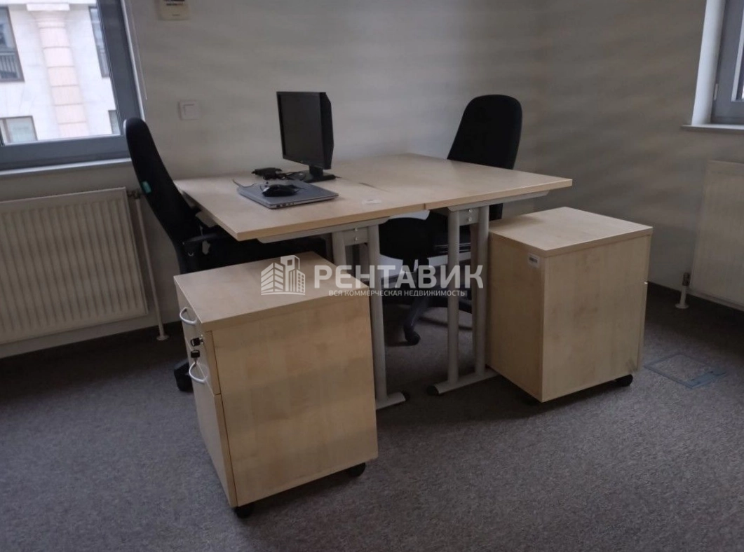 Офис Дом Немецкой Экономики площадью 629 квадратных метров