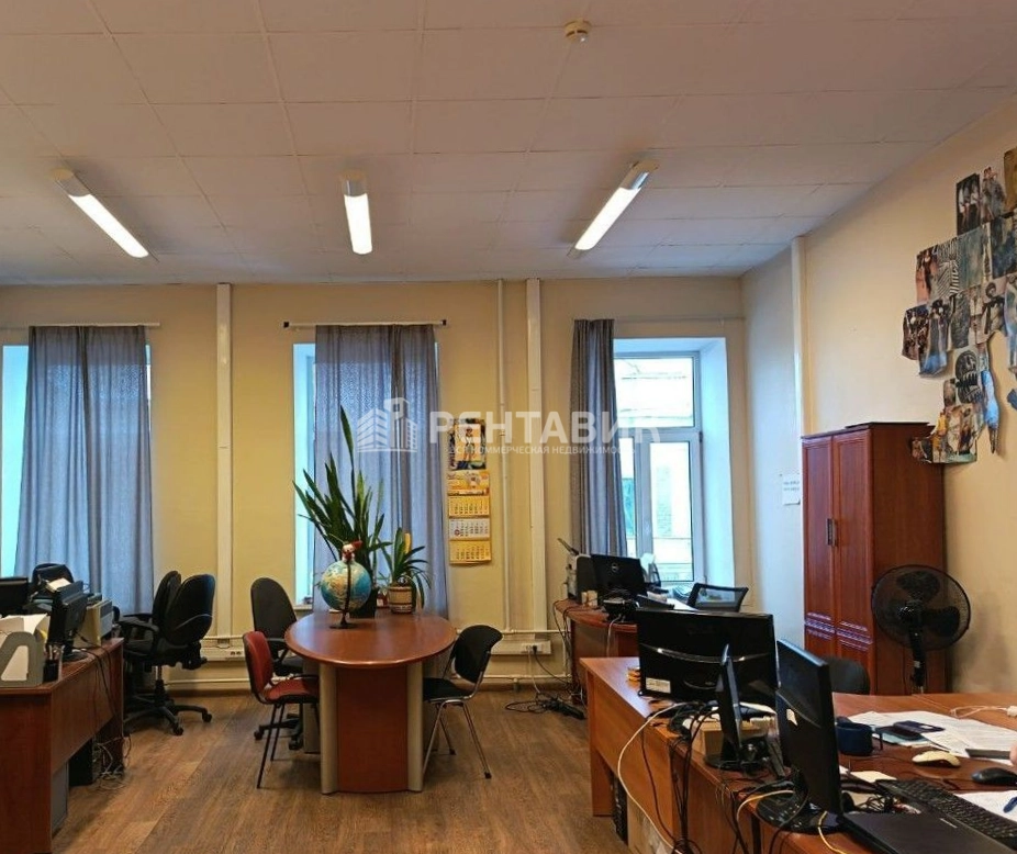 Офис Дом Колобовых площадью 256 квадратных метров