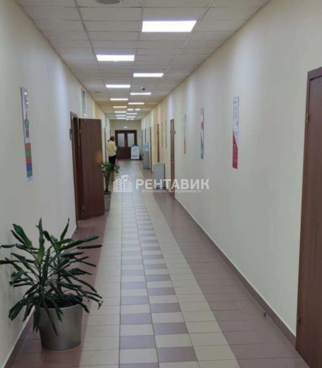 Офис Black&White площадью 2326 квадратных метров