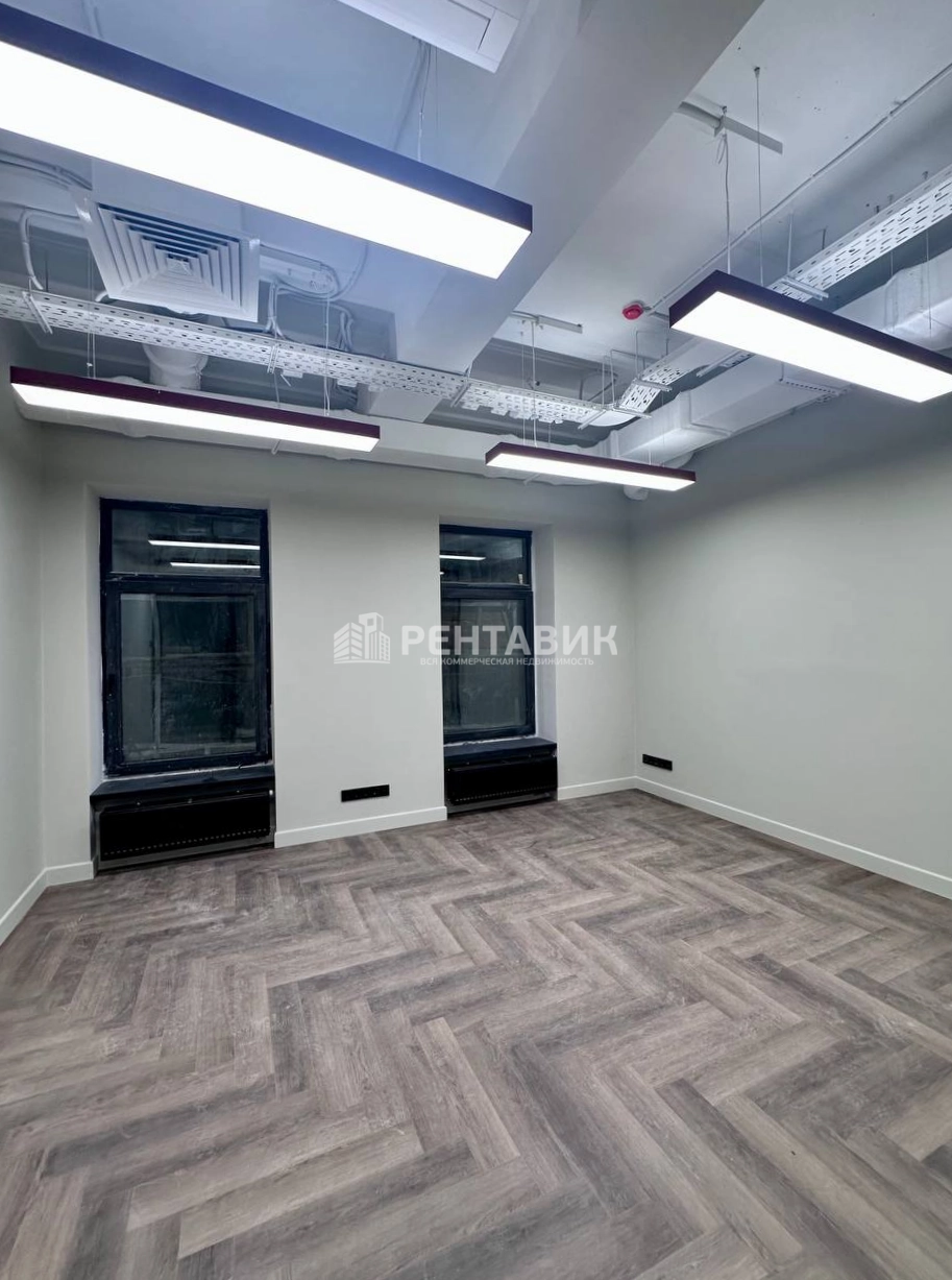 Офис Нега площадью 1163 квадратных метров