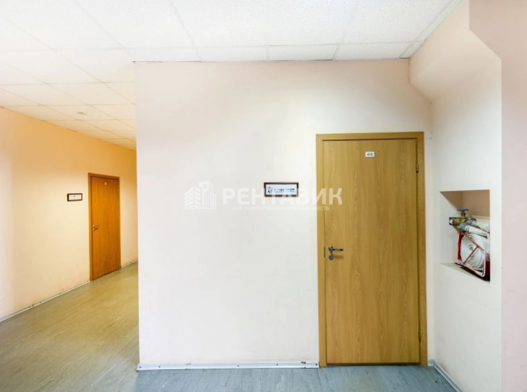 Здание целиком Тореза, 68 Д площадью 8595 квадратных метров