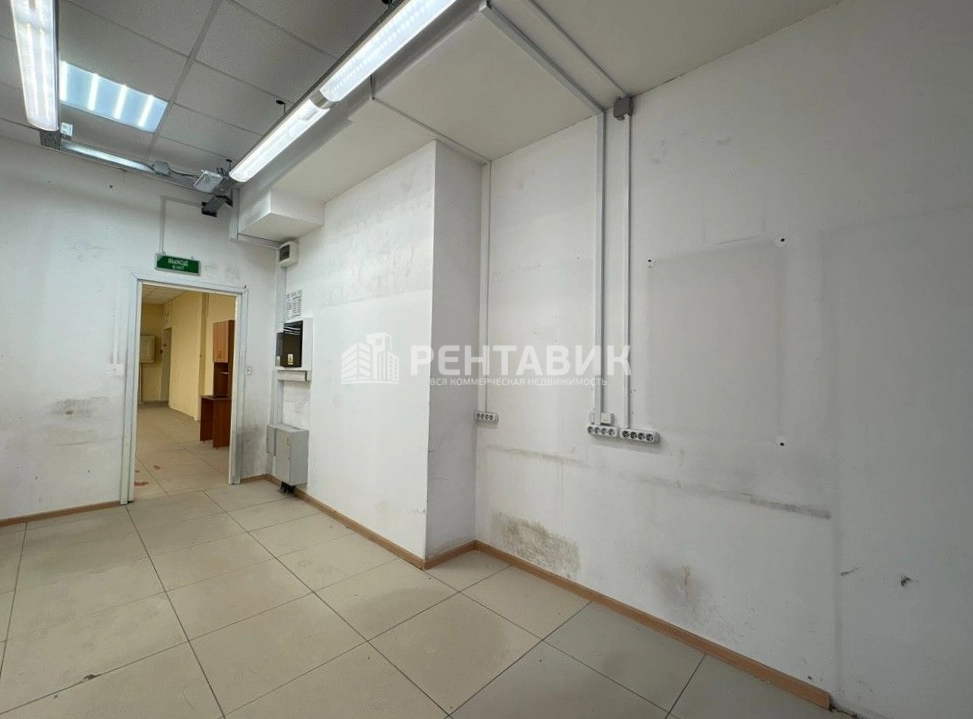 Торговая площадь Вернадский площадью 334 квадратных метров