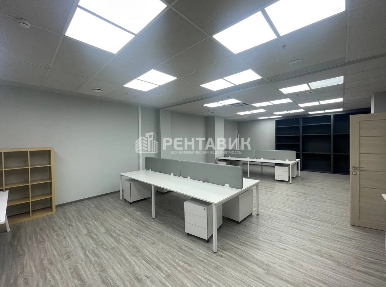 Офис Мост площадью 528 квадратных метров