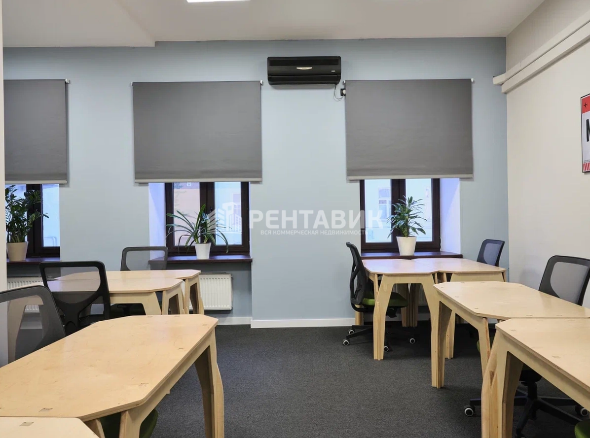 Офис Суворовский площадью 35 квадратных метров