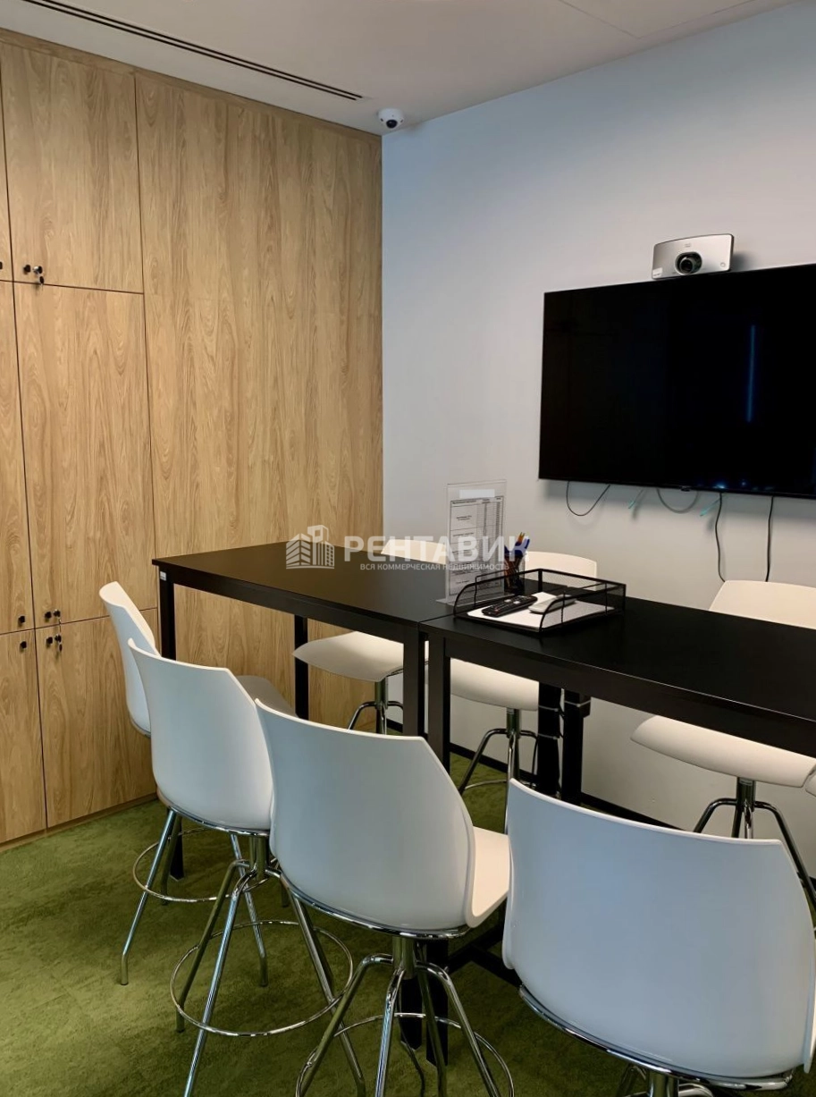 Офис Метрополис площадью 1917 квадратных метров