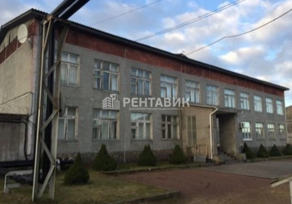 Здание Войсковицы Промзона 2 по адресу улица Строителей, 16, посёлок Войсковицы, Гатчинский муниципальный округ, Ленинградская область