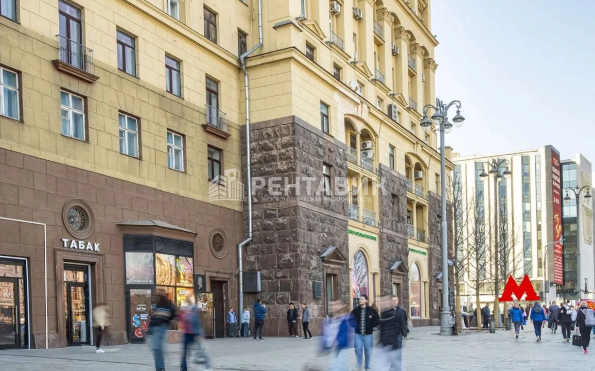 Помещение свободного назначения Тверская, 19 площадью 58 квадратных метров