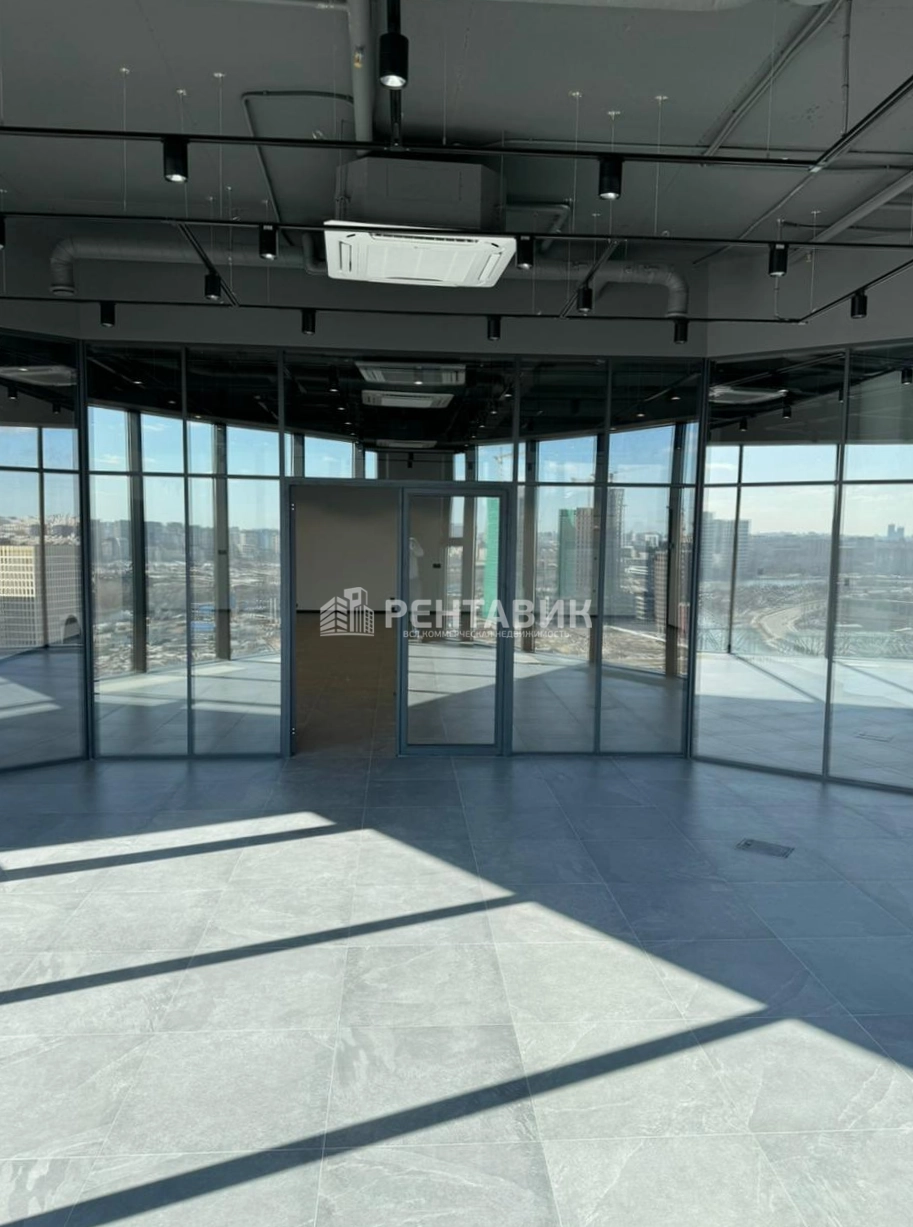 Офис DM TOWER/Дм Тауэр площадью 240 квадратных метров
