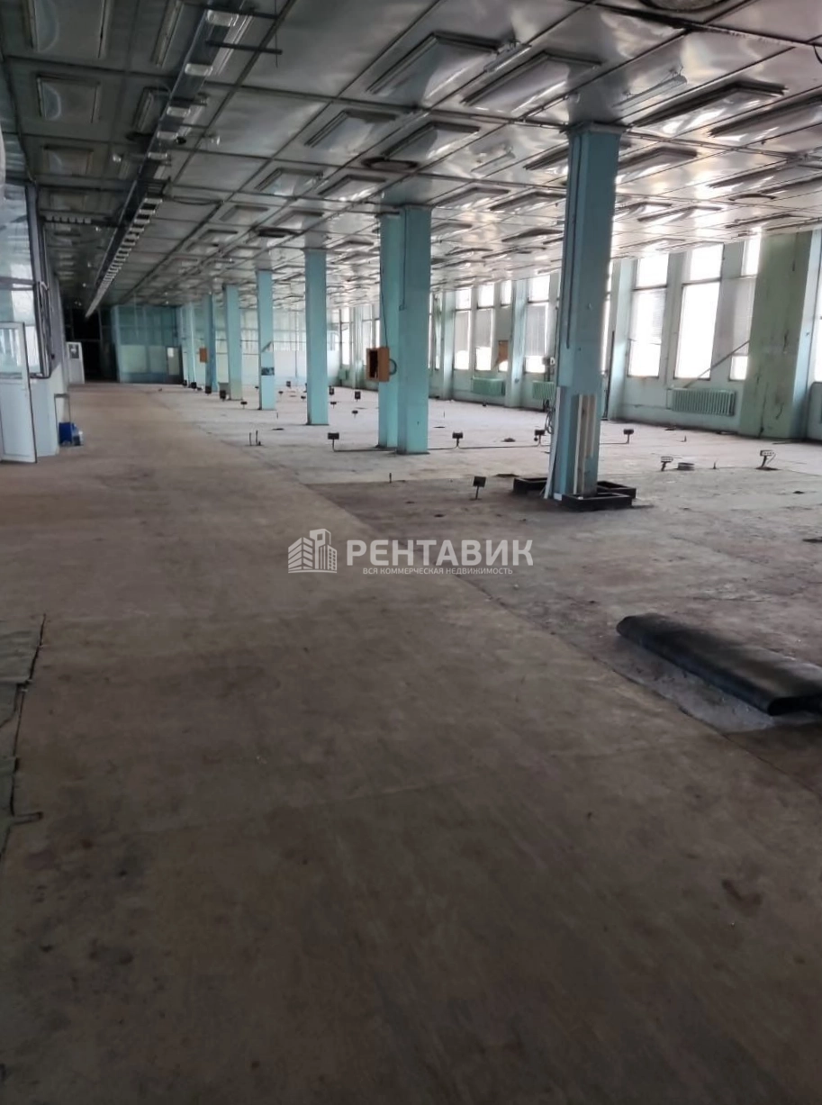 Помещение свободного назначения Энгельса, 27Х площадью 930 квадратных метров