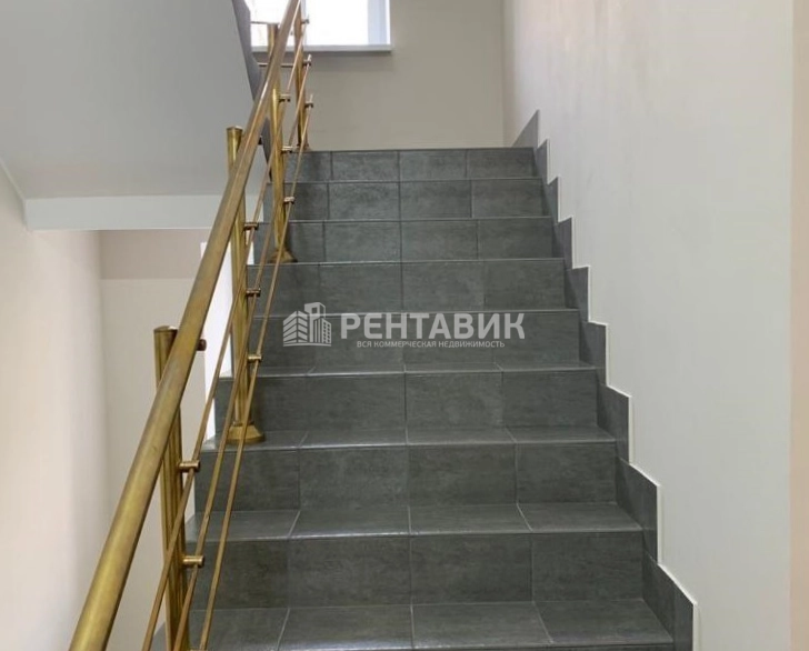 Здание целиком Садовая, 121 площадью 764 квадратных метров