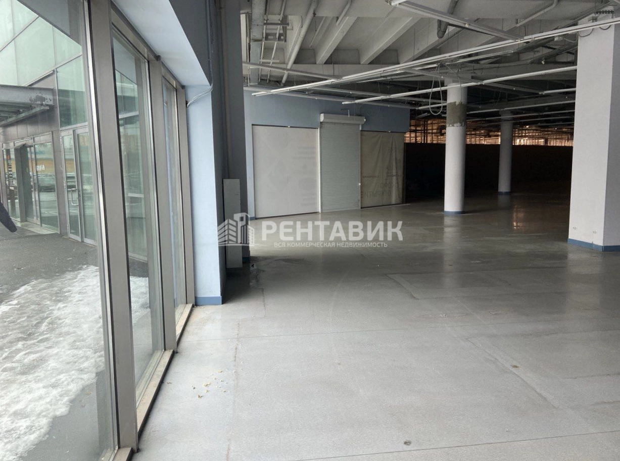 Торговая площадь VILLA площадью 2100 квадратных метров