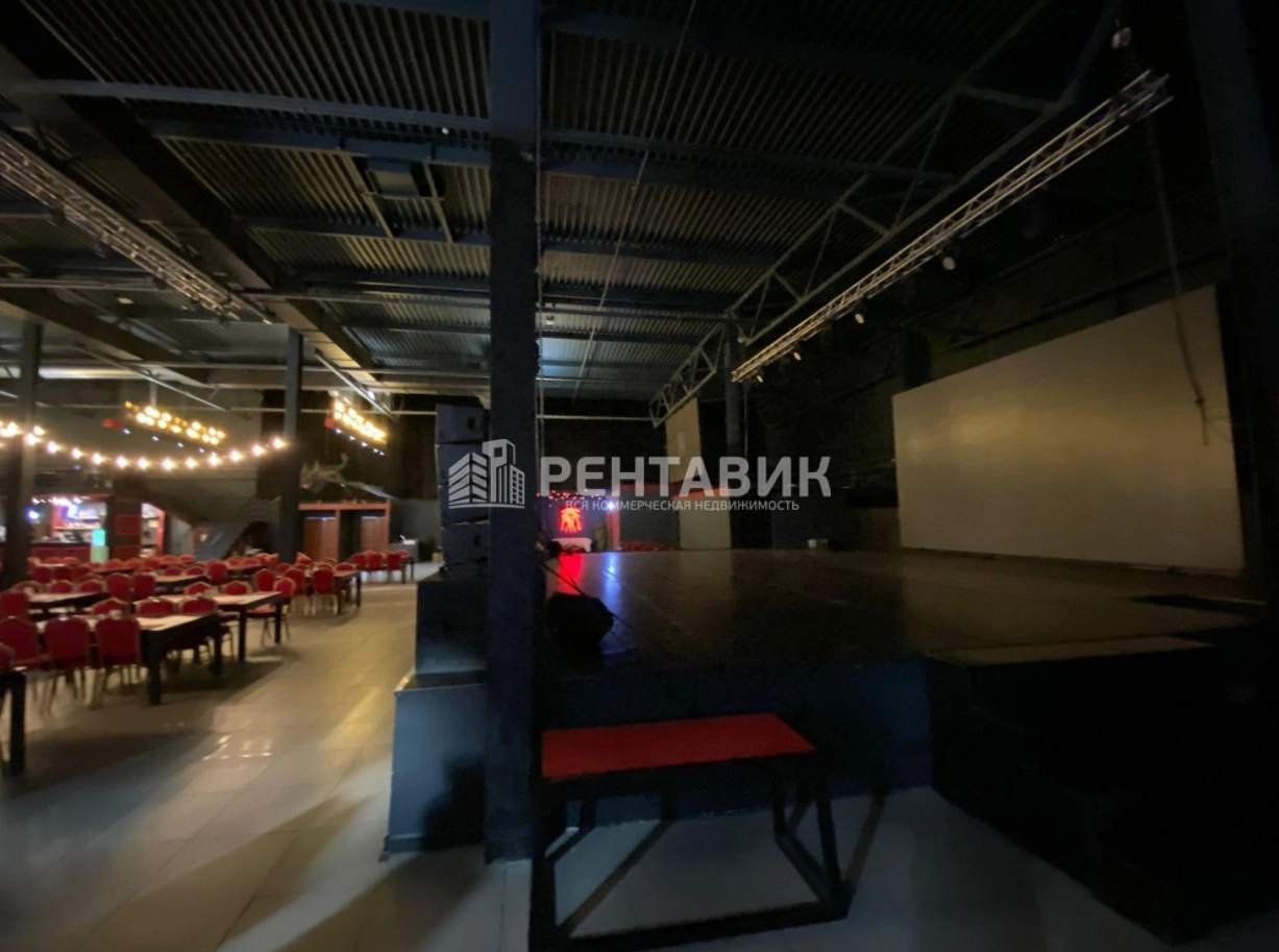 Здание целиком Камышовая, 17 к 1 площадью 3525 квадратных метров