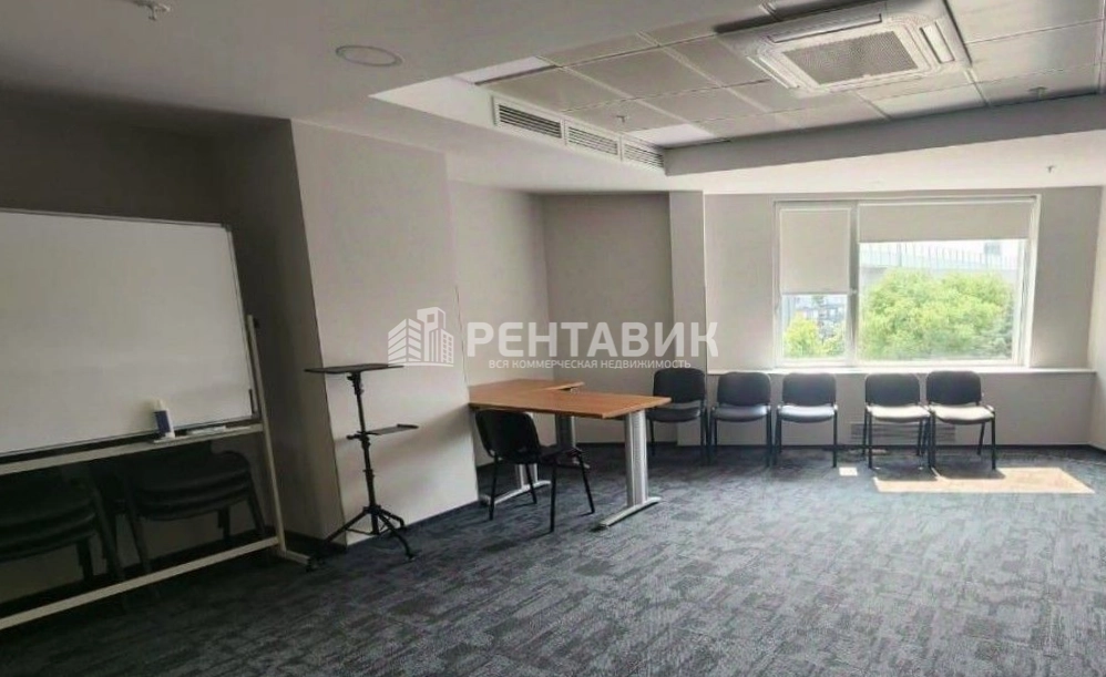Офис Кутузов площадью 2416 квадратных метров