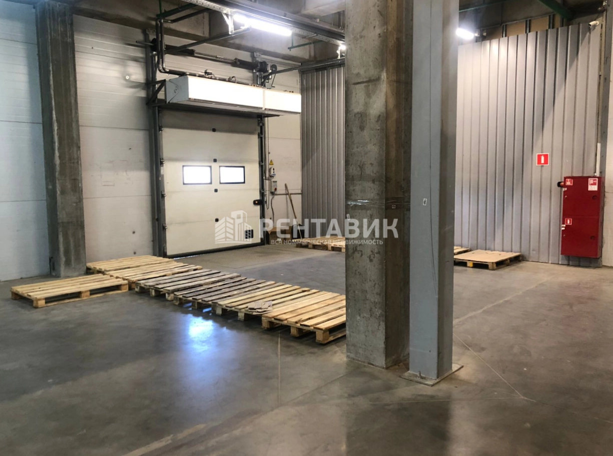 Склад Пулковское, 56к4 площадью 1568 квадратных метров