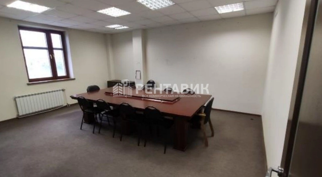 Офис Оружейная Плаза площадью 327 квадратных метров