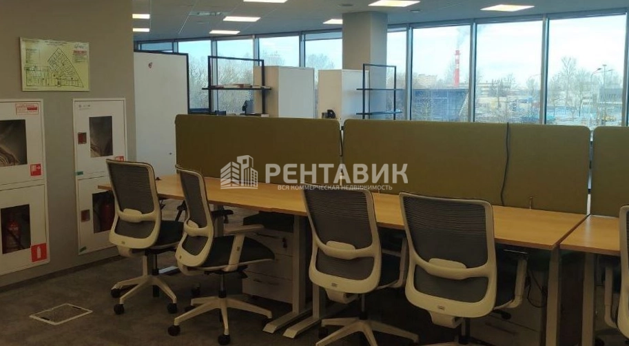 Офис Аэроплаза площадью 658 квадратных метров