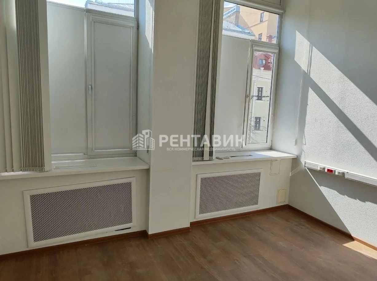 Офис Тюшина, 11 площадью 5417 квадратных метров